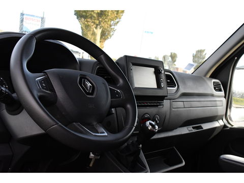 Renault Master T35 2.3 dCi 150 L2H2 PB Edition Camera, Cruise, Carplay, Clima, 150pk, Trekhaak, Multimedia, NAVI, Uniek!