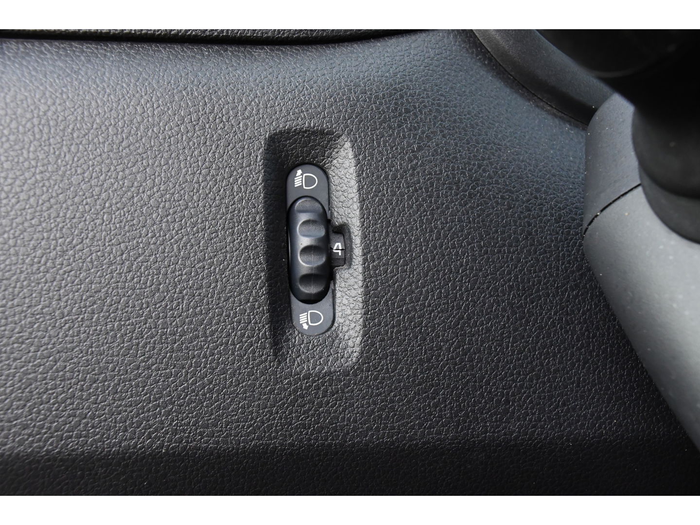 Renault Master T35 2.3 dCi 150 L2H2 PB Edition Camera, Cruise, Carplay, Clima, 150pk, Trekhaak, Multimedia, NAVI, Uniek!