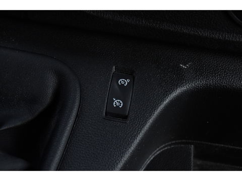 Renault Master T35 2.3 dCi 150 L2H2 PB Edition Camera, Cruise, Carplay, Clima, 150pk, Trekhaak, Multimedia, NAVI, Uniek!