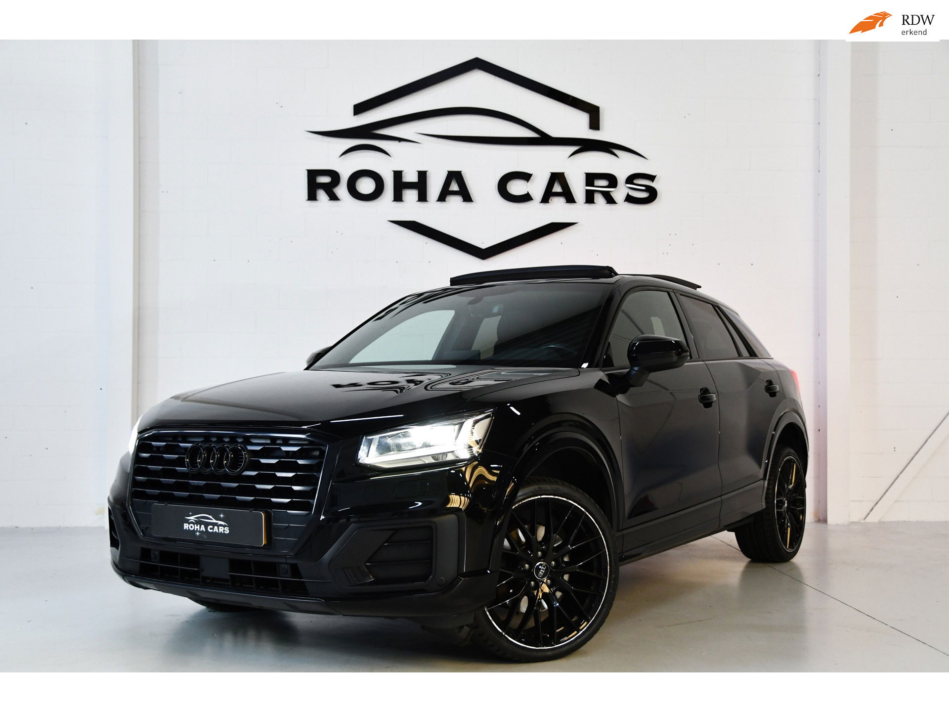 Audi Q2 35 TFSI S Edition, Blackline, Panoramadak