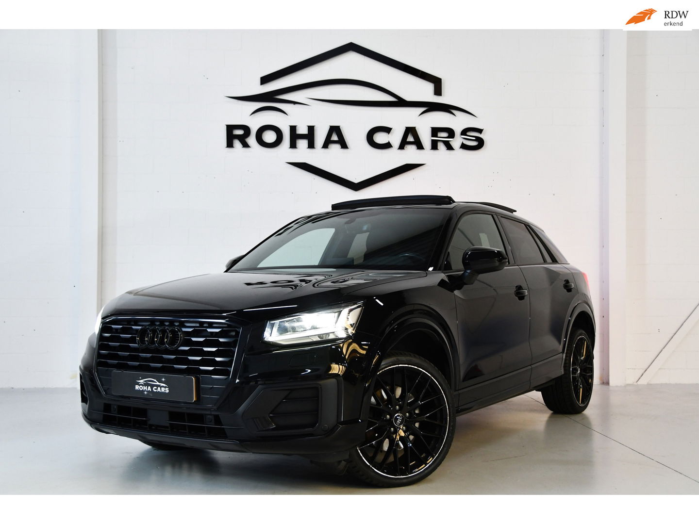 Audi Q2 35 TFSI S Edition, Blackline, Panoramadak