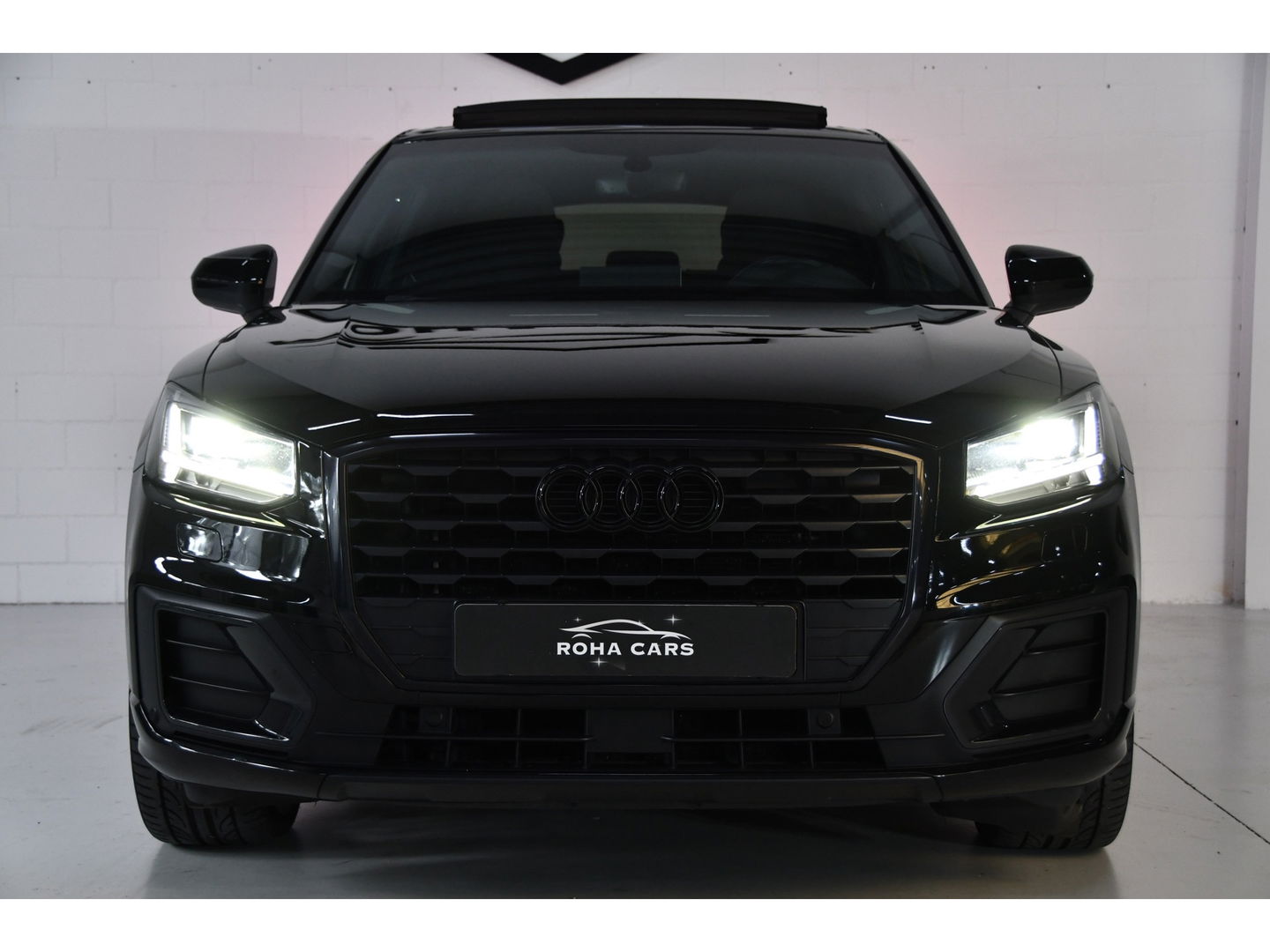 Audi Q2 35 TFSI S Edition, Blackline, Panoramadak