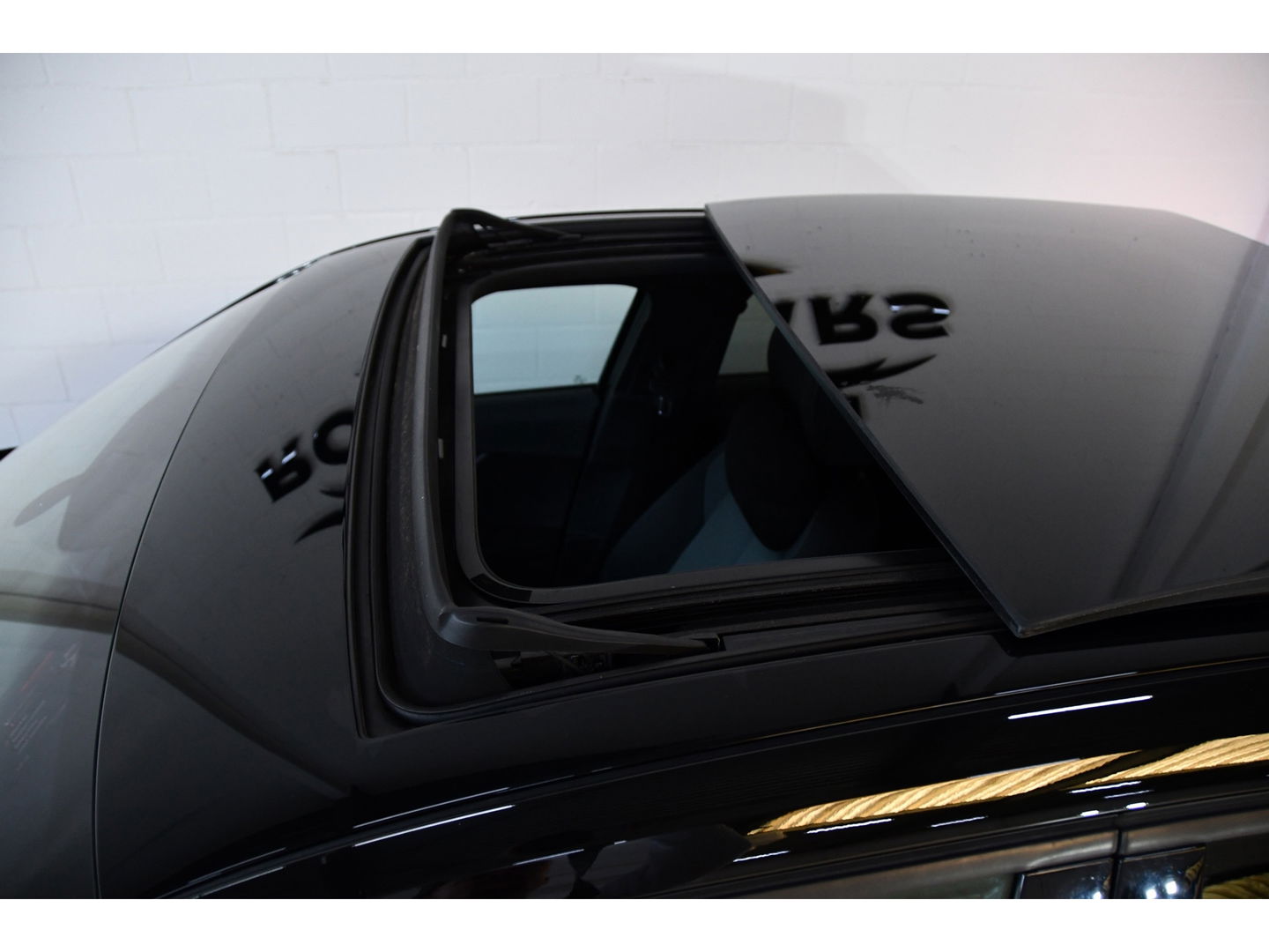 Audi Q2 35 TFSI S Edition, Blackline, Panoramadak