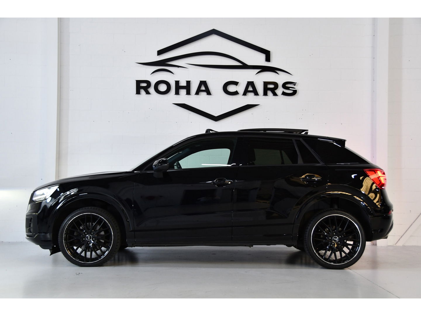 Audi Q2 35 TFSI S Edition, Blackline, Panoramadak