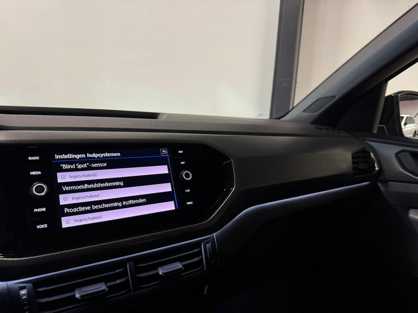 Volkswagen T-Cross 1.5 TSI Style Business R-LINE KEYLESS CAM