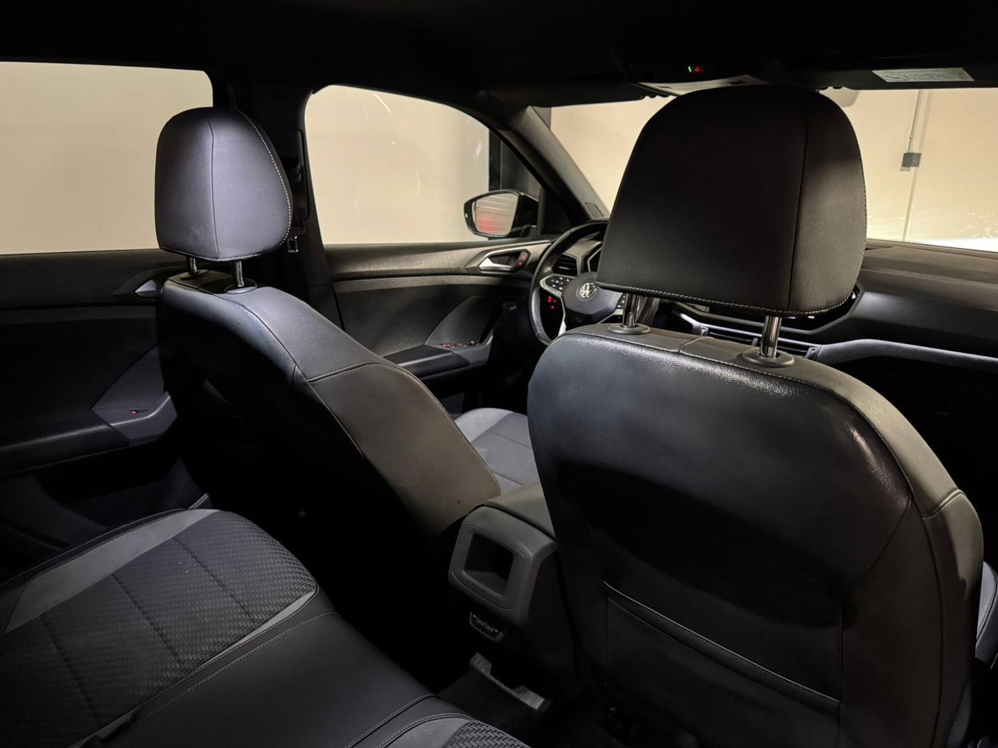 Volkswagen T-Cross 1.5 TSI Style Business R-LINE KEYLESS CAM