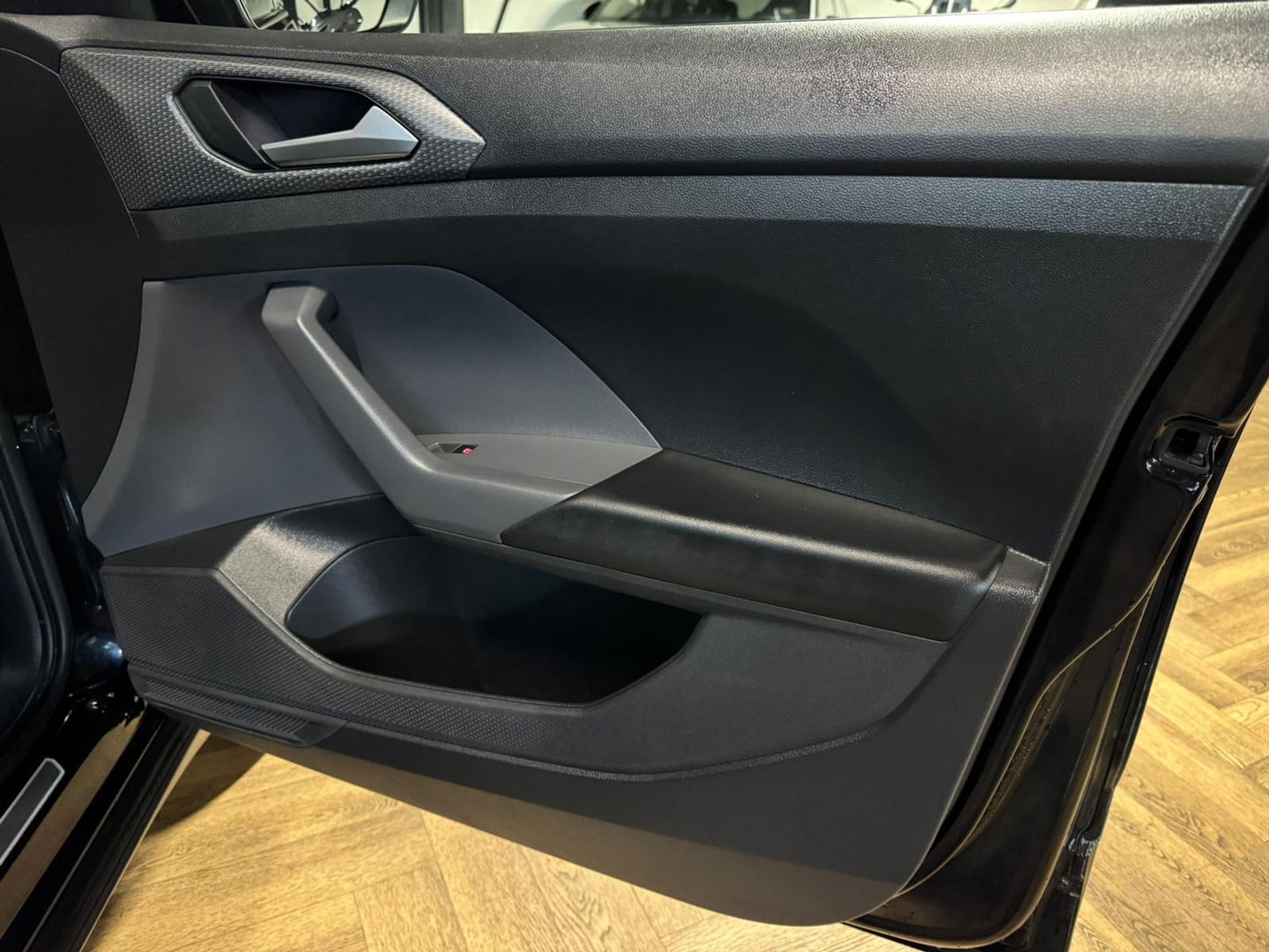 Volkswagen T-Cross 1.5 TSI Style Business R-LINE KEYLESS CAM