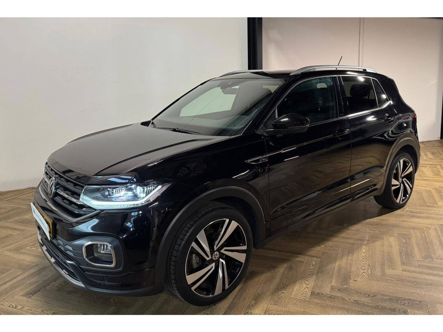 Volkswagen T-Cross 1.5 TSI Style Business R-LINE KEYLESS CAM