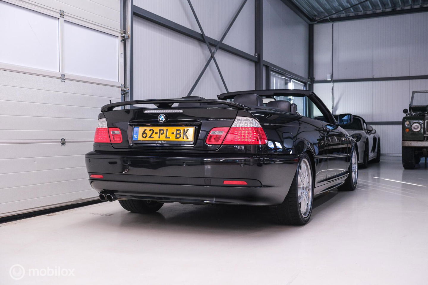 BMW 3 Serie Cabrio 330Ci Executive | Hardtop | Style 71 | NL auto NAP | Lage km stand | youngtimer | Leder | xenon | uniek |