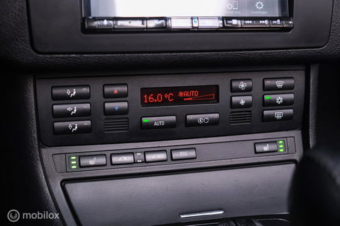 BMW 3 Serie Cabrio 330Ci Executive | Hardtop | Style 71 | NL auto NAP | Lage km stand | youngtimer | Leder | xenon | uniek |