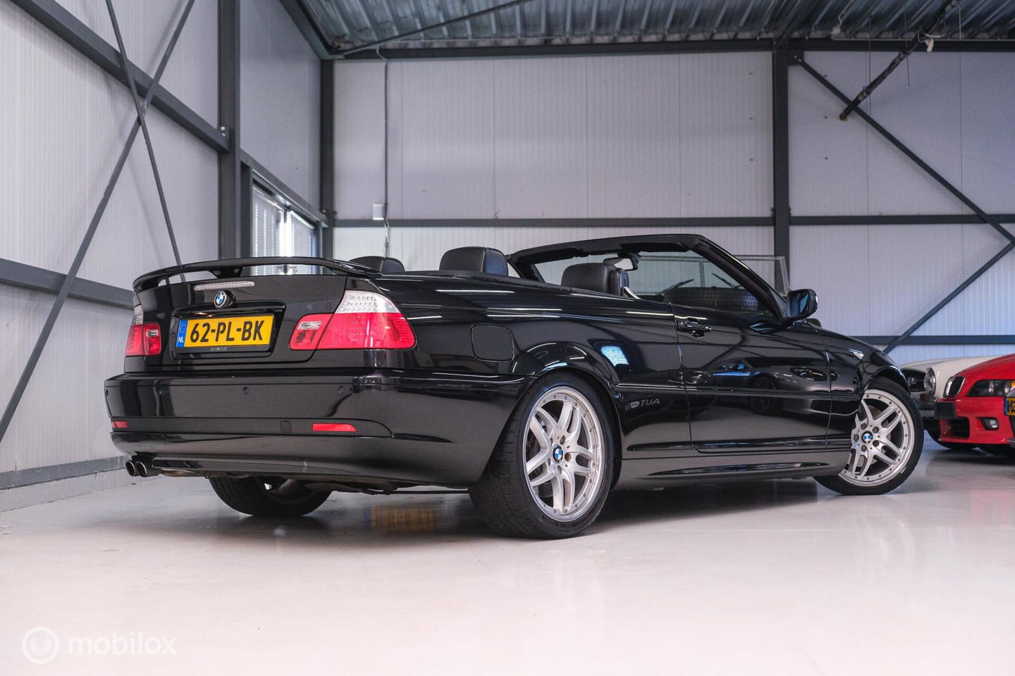BMW 3 Serie Cabrio 330Ci Executive | Hardtop | Style 71 | NL auto NAP | Lage km stand | youngtimer | Leder | xenon | uniek |