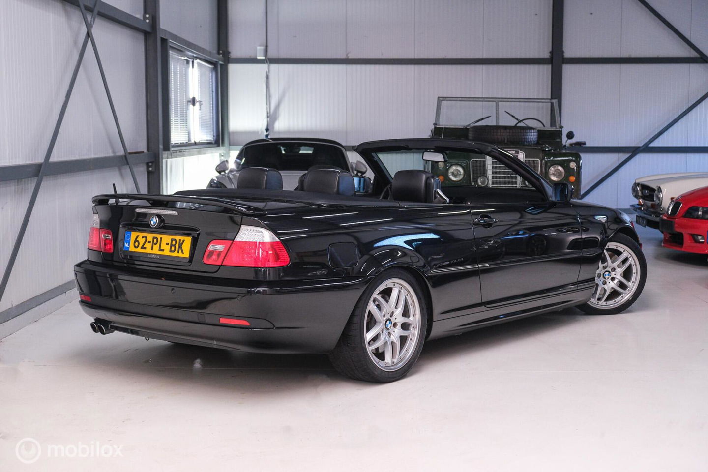 BMW 3 Serie Cabrio 330Ci Executive | Hardtop | Style 71 | NL auto NAP | Lage km stand | youngtimer | Leder | xenon | uniek |