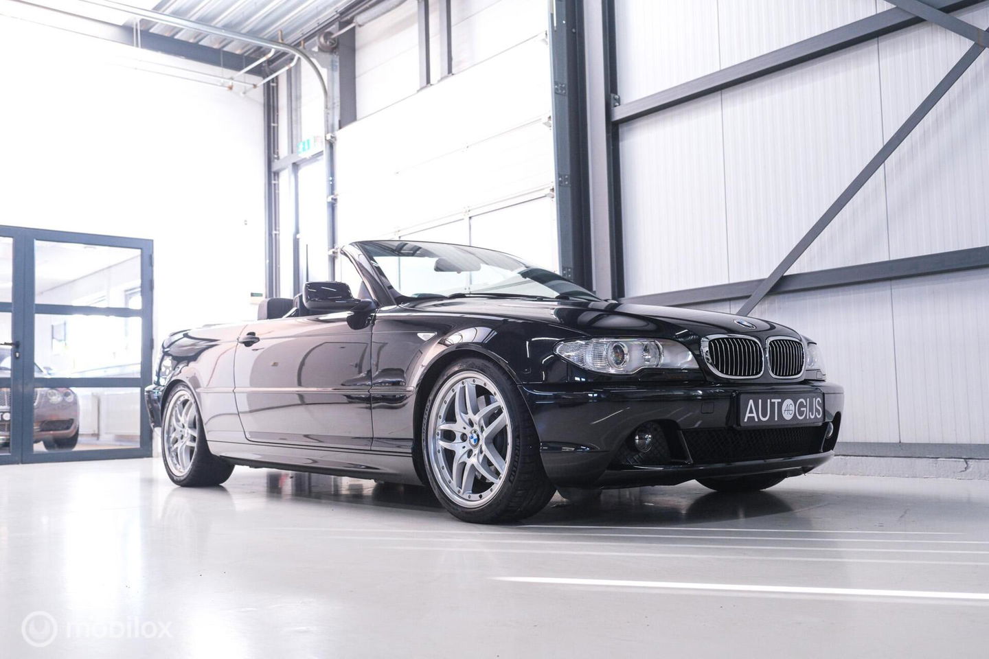 BMW 3 Serie Cabrio 330Ci Executive | Hardtop | Style 71 | NL auto NAP | Lage km stand | youngtimer | Leder | xenon | uniek |