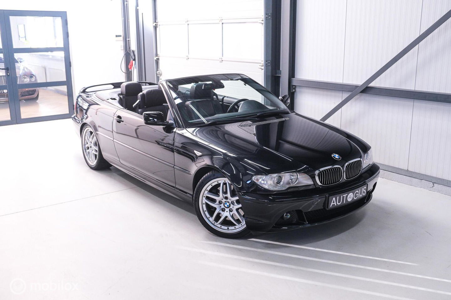 BMW 3 Serie Cabrio 330Ci Executive | Hardtop | Style 71 | NL auto NAP | Lage km stand | youngtimer | Leder | xenon | uniek |