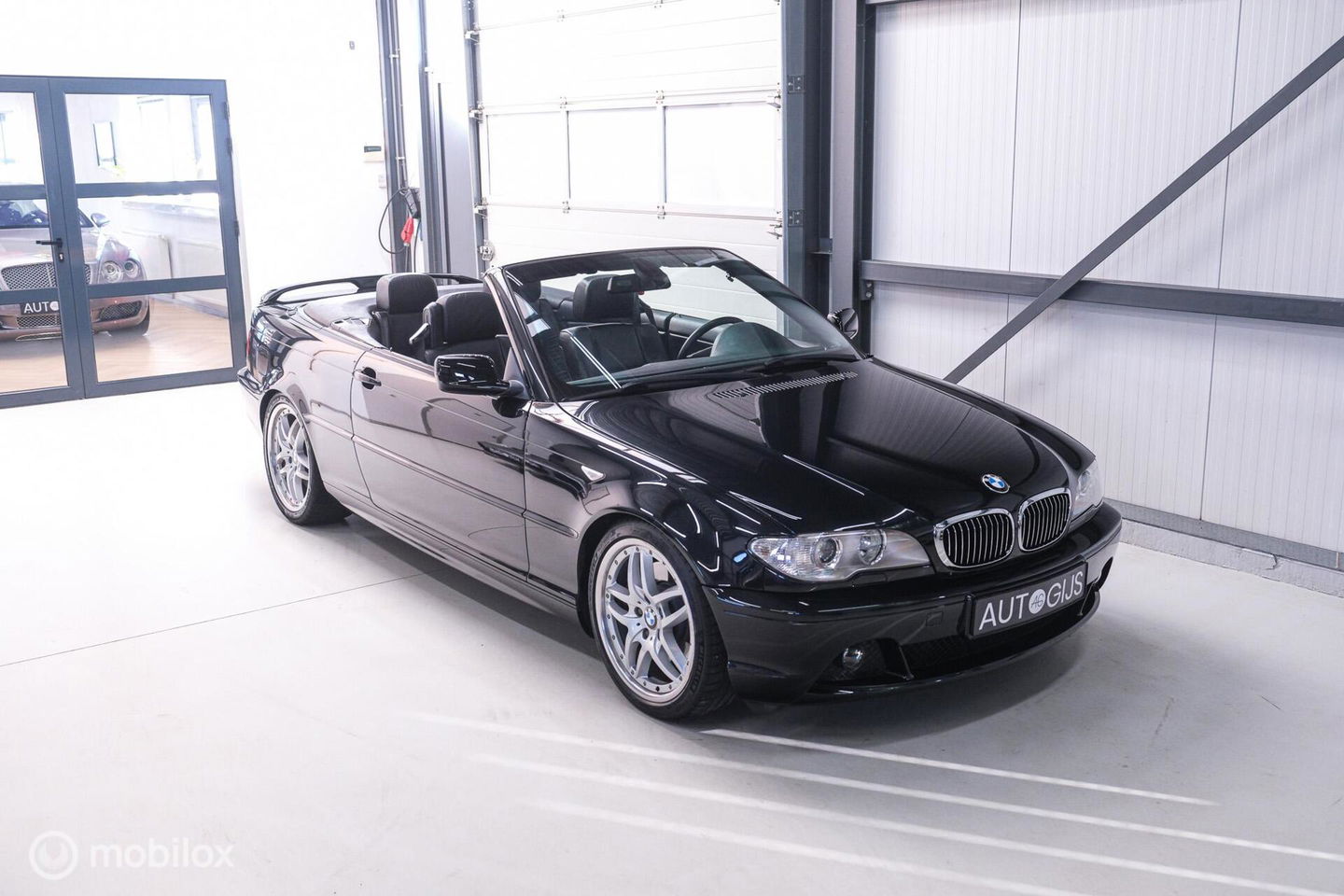 BMW 3 Serie Cabrio 330Ci Executive | Hardtop | Style 71 | NL auto NAP | Lage km stand | youngtimer | Leder | xenon | uniek |