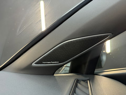 Volkswagen Golf 2.0 TSI GTI Pano|H/K|IQ|Keyless|Sfeer|Camera