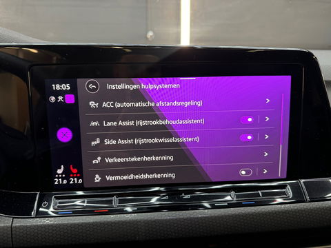 Volkswagen Golf 2.0 TSI GTI Pano|H/K|IQ|Keyless|Sfeer|Camera