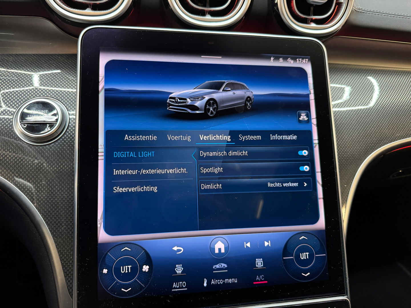 Mercedes-Benz C-Klasse Estate 300 e AMG Pano|Sfeer|HuD|Keyless