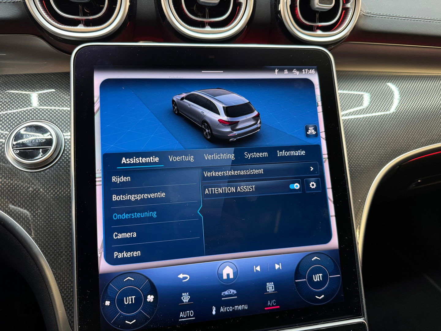 Mercedes-Benz C-Klasse Estate 300 e AMG Pano|Sfeer|HuD|Keyless