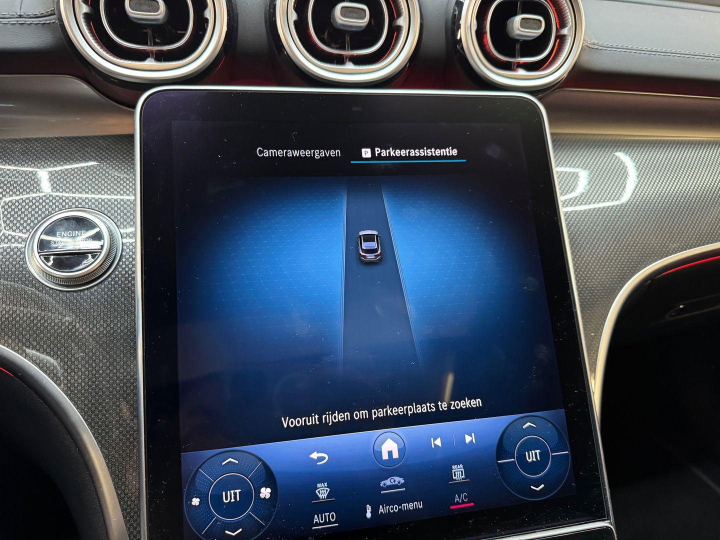 Mercedes-Benz C-Klasse Estate 300 e AMG Pano|Sfeer|HuD|Keyless