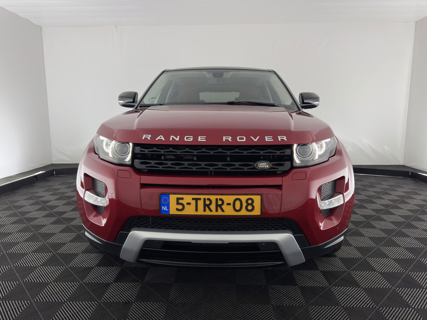 Land Rover Range Rover Evoque 2.0 Si 4WD Pure Aut. *LUXURY-LEATHER | BI-XENON | MERIDIAN-AUDIO | NAVI-FULLMAP | MEMORY-PACK | CAMERA | HEATED-COMFORTSEATS | ECC | SHIFT-PADDLES | PDC | CRUISE | 19''ALU *