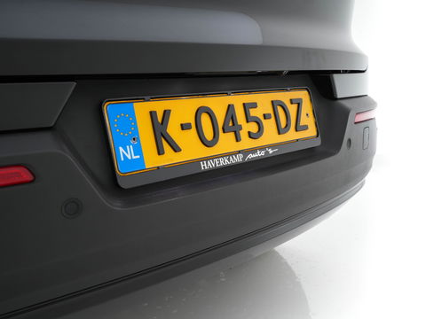 Volvo XC40 Recharge P8 AWD R-Design [ 3-Fase ] { SOH-89%} (INCL-BTW) *PANO | LEATHER-ALCANTARA | DIGI-COCKPIT | FULL-LED | PREMIUM-AUDIO | CARPLAY | KEYLESS | NAVI-FULLMAP | ECC | PDC | HEATED-SPORTSEATS | BLIS | PRIVACY-GLASS | 19''ALU*