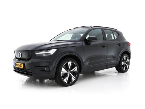 Volvo XC40 Recharge P8 AWD R-Design [ 3-Fase ] { SOH-89%} (INCL-BTW) *PANO | LEATHER-ALCANTARA | DIGI-COCKPIT | FULL-LED | PREMIUM-AUDIO | CARPLAY | KEYLESS | NAVI-FULLMAP | ECC | PDC | HEATED-SPORTSEATS | BLIS | PRIVACY-GLASS | 19''ALU*