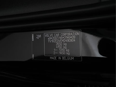 Volvo XC40 Recharge P8 AWD R-Design [ 3-Fase ] { SOH-89%} (INCL-BTW) *PANO | LEATHER-ALCANTARA | DIGI-COCKPIT | FULL-LED | PREMIUM-AUDIO | CARPLAY | KEYLESS | NAVI-FULLMAP | ECC | PDC | HEATED-SPORTSEATS | BLIS | PRIVACY-GLASS | 19''ALU*