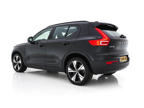 Volvo XC40 Recharge P8 AWD R-Design [ 3-Fase ] { SOH-89%} (INCL-BTW) *PANO | LEATHER-ALCANTARA | DIGI-COCKPIT | FULL-LED | PREMIUM-AUDIO | CARPLAY | KEYLESS | NAVI-FULLMAP | ECC | PDC | HEATED-SPORTSEATS | BLIS | PRIVACY-GLASS | 19''ALU*