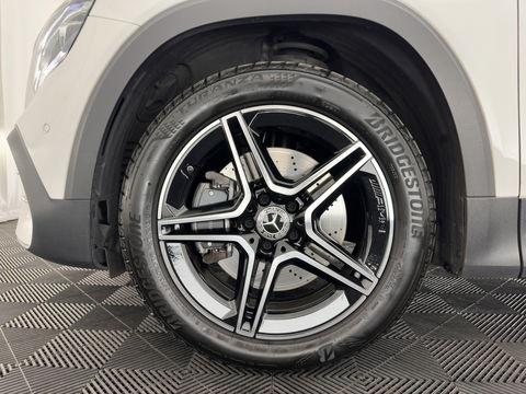 Mercedes-Benz GLB 250 4MATIC Premium (INCL-BTW)  Aut. *PANO | LEATHER-MICROFIBRE | FULL-LED | BURMESTER-SOUND | TOP-VIEW | ADAPTIVE-CRUISE | BLIND-SPOT | MEMORY-PACK | WIDESCREEN-COCKPIT | KEYLESS | HEATED-SPORTSEATS | ...