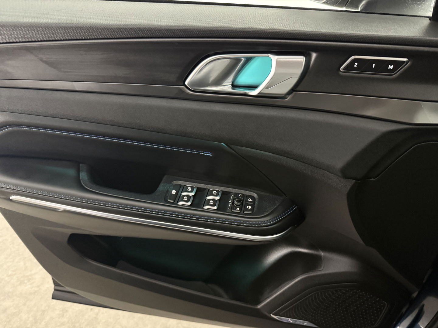 Lynk Co 01 1.5 | Pano | 360° | Virtual | Sfeerverl. | Memory | LED | Carplay | Adaptive Cruise