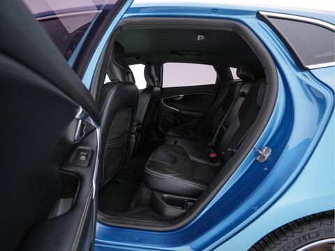 Volvo V40 2.0 D2 R-Design-Sportpack Business *LEATHER-ALCANTARA | XENON | NAVI-FULLMAP | HEATED-SPORTSEATS | ECC | PRIVACY-GLASS | PDC | CRUISE | 18''ALU*