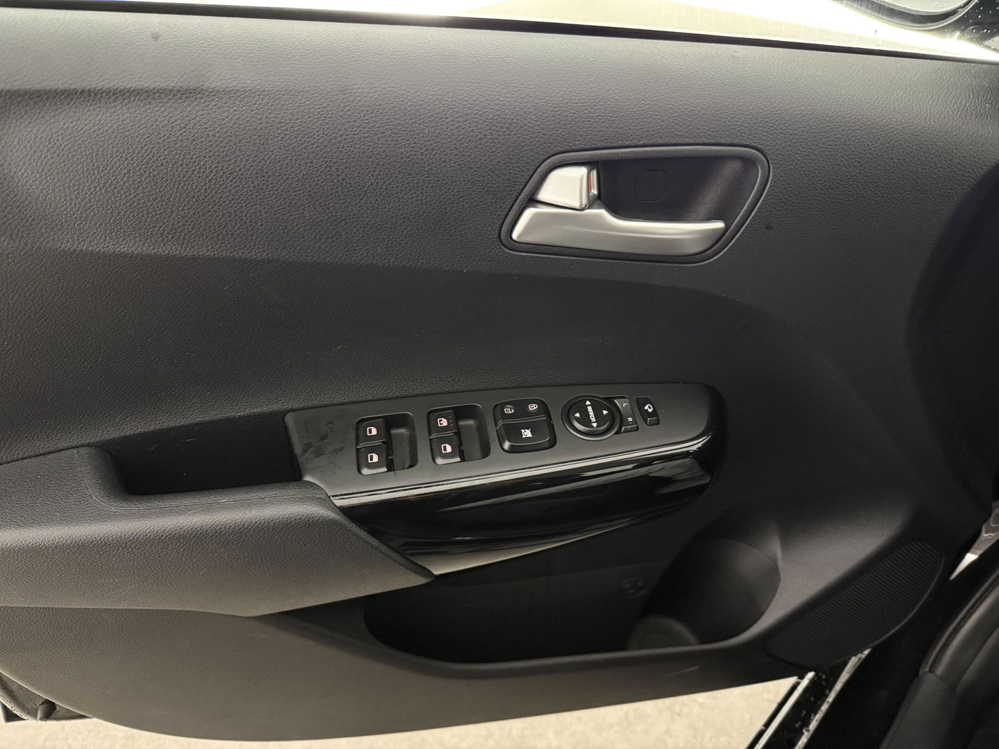 Kia Picanto 1.2 Dynamic line | Camera | Carplay | Stoel/Stuur verwarmd | Cruise | Parkeersens.