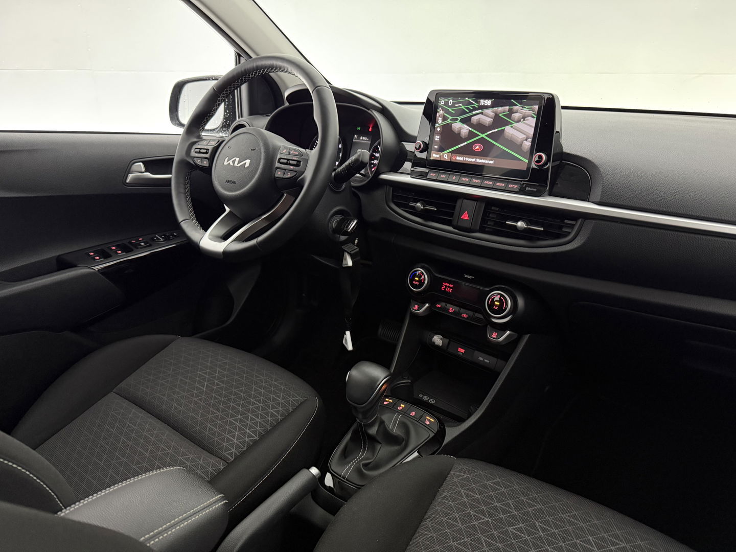Kia Picanto 1.2 Dynamic line | Camera | Carplay | Stoel/Stuur verwarmd | Cruise | Parkeersens.