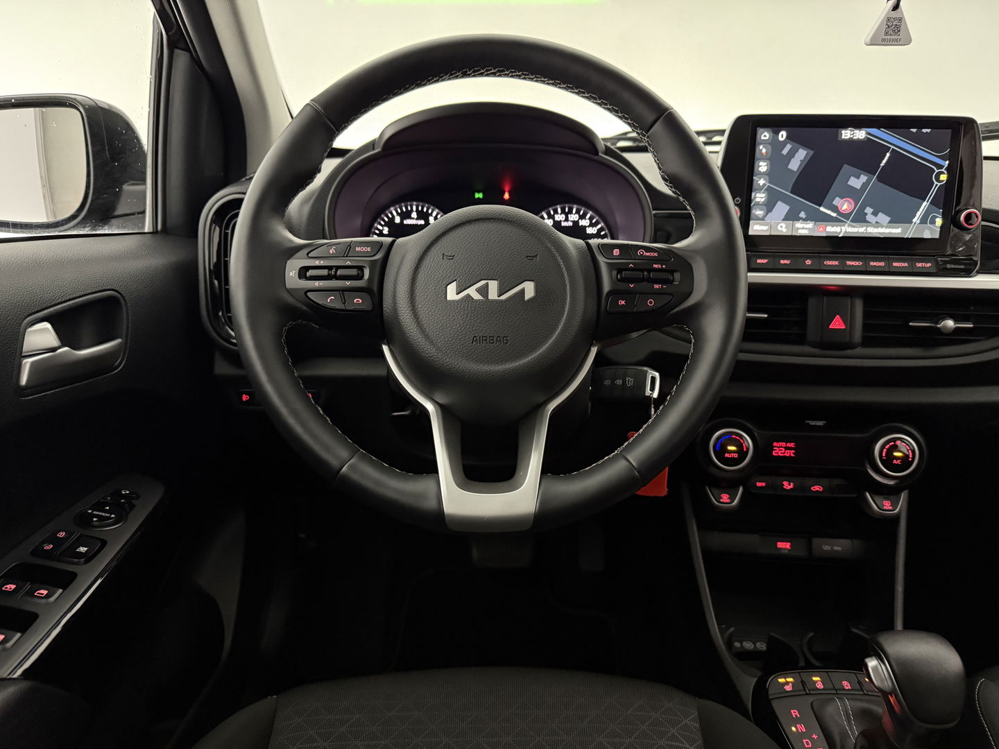 Kia Picanto 1.2 Dynamic line | Camera | Carplay | Stoel/Stuur verwarmd | Cruise | Parkeersens.