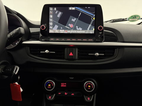 Kia Picanto 1.2 Dynamic line | Camera | Carplay | Stoel/Stuur verwarmd | Cruise | Parkeersens.