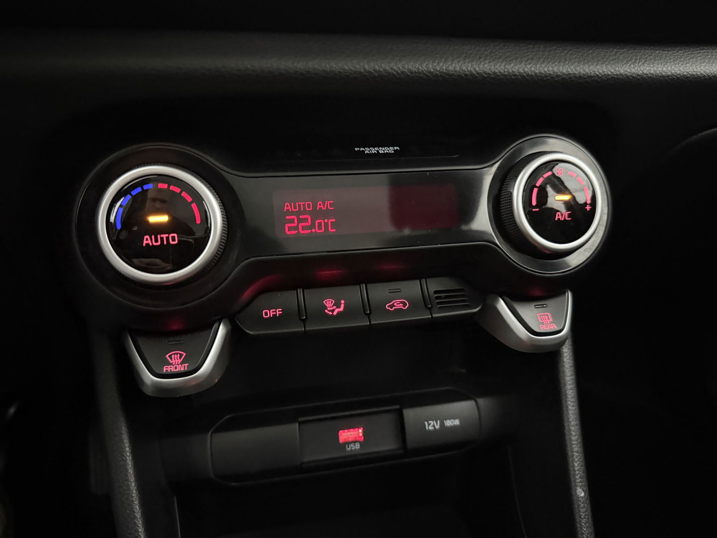 Kia Picanto 1.2 Dynamic line | Camera | Carplay | Stoel/Stuur verwarmd | Cruise | Parkeersens.