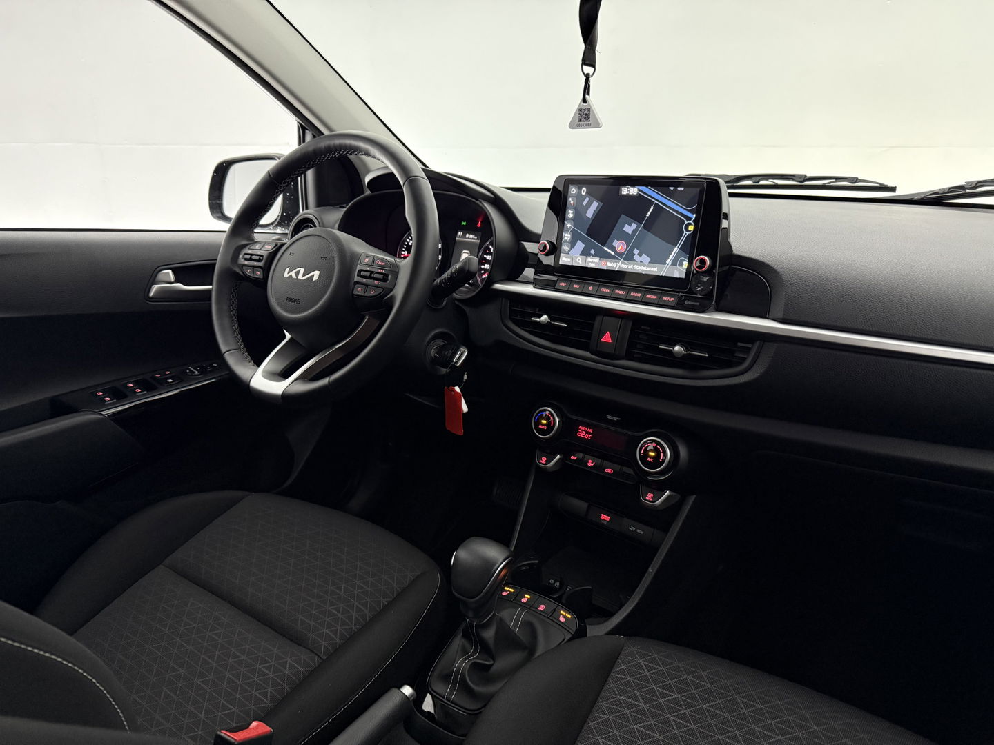 Kia Picanto 1.2 Dynamic line | Camera | Carplay | Stoel/Stuur verwarmd | Cruise | Parkeersens.