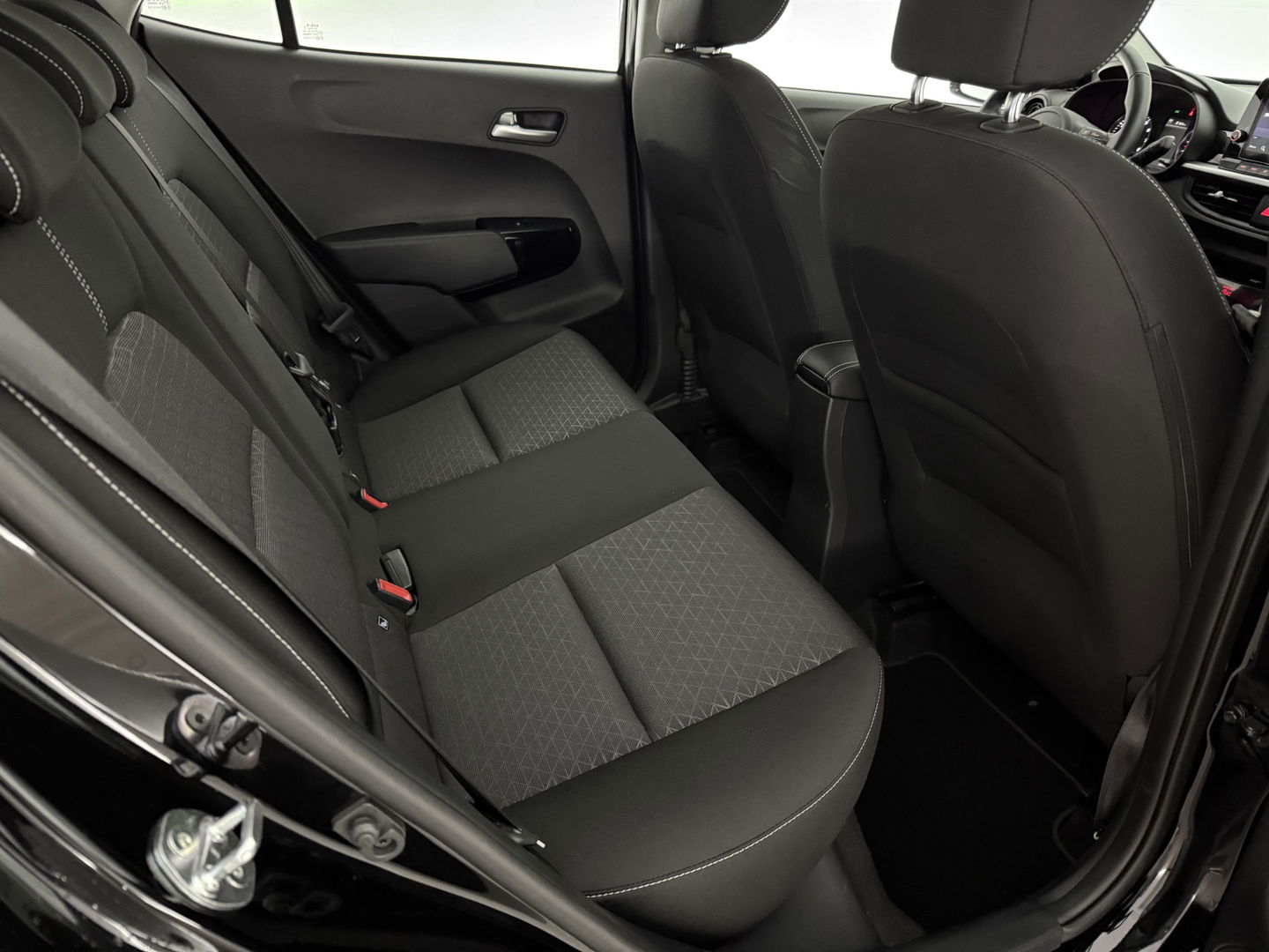 Kia Picanto 1.2 Dynamic line | Camera | Carplay | Stoel/Stuur verwarmd | Cruise | Parkeersens.