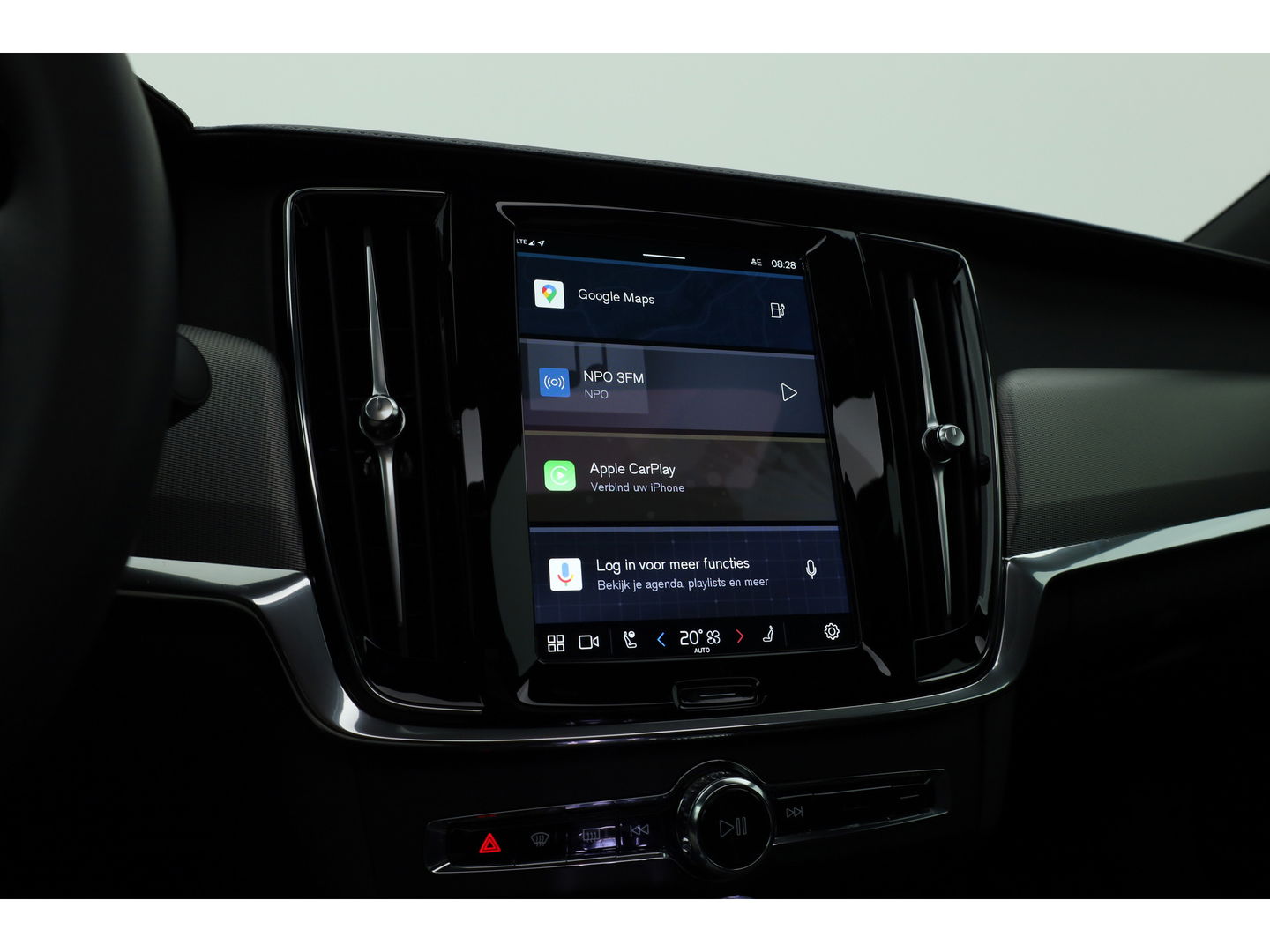 Volvo S90 T8 Recharge Plus Dark | Luchtvering | Schuifdak | Harman Kardon | 360cam | Memory seats | Pilot Assist