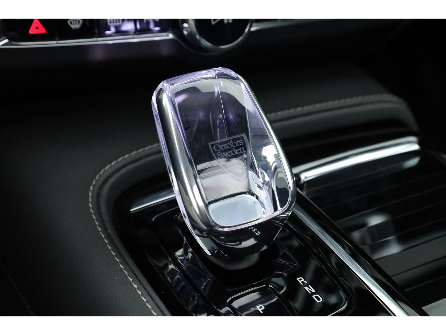 Volvo S90 T8 Recharge Plus Dark | Luchtvering | Schuifdak | Harman Kardon | 360cam | Memory seats | Pilot Assist