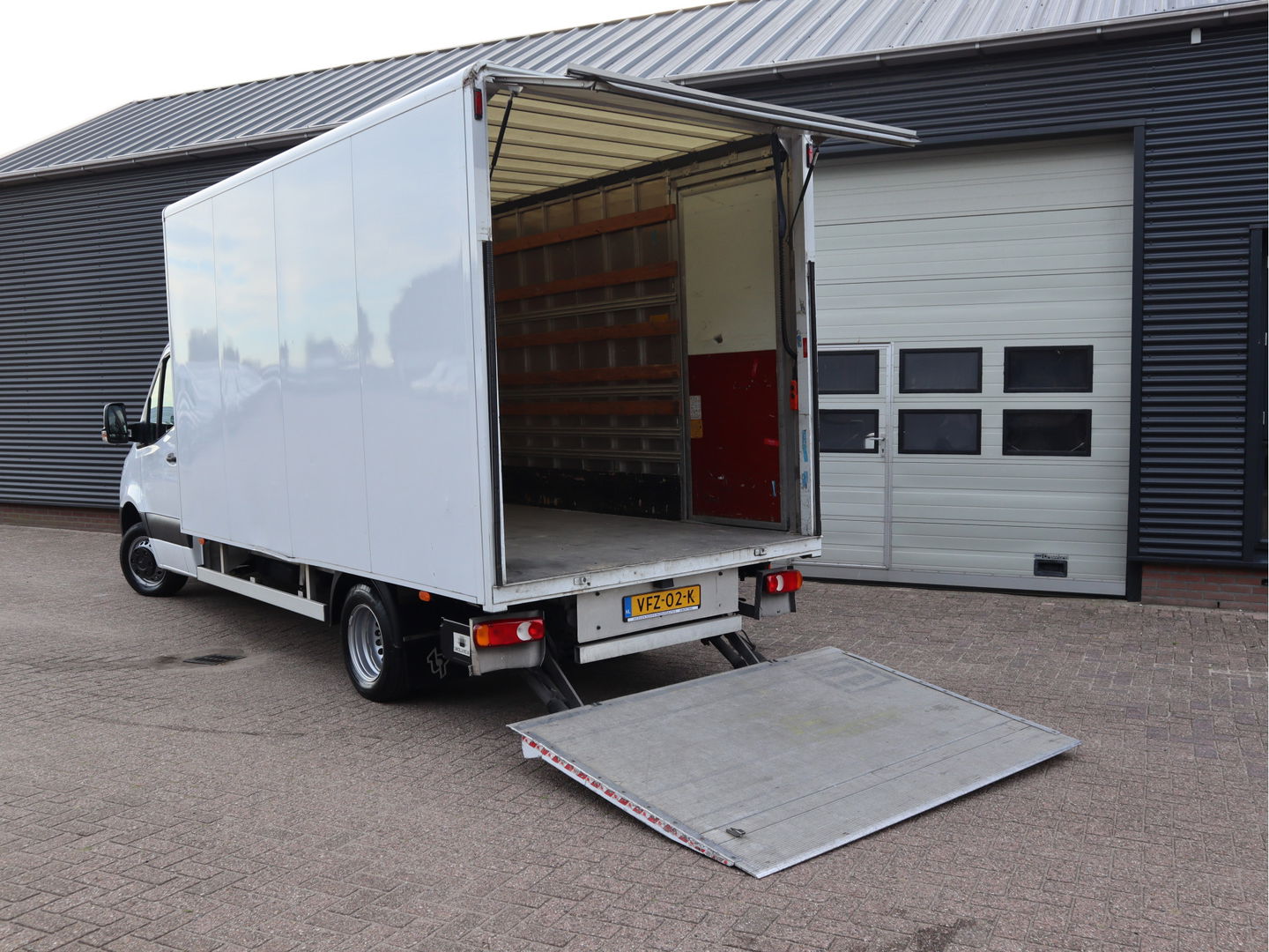 Mercedes-Benz Sprinter 514 CDI Euro 6 Automaat - Bakwagen + Laadklep