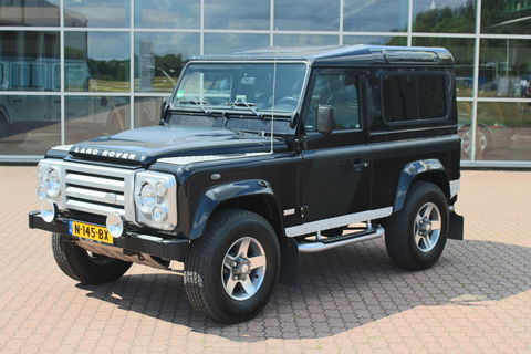 Land Rover Defender 2.4 TD 90 SW SVX 60th Anniversary „De Uiver” Special incl. Full Opties