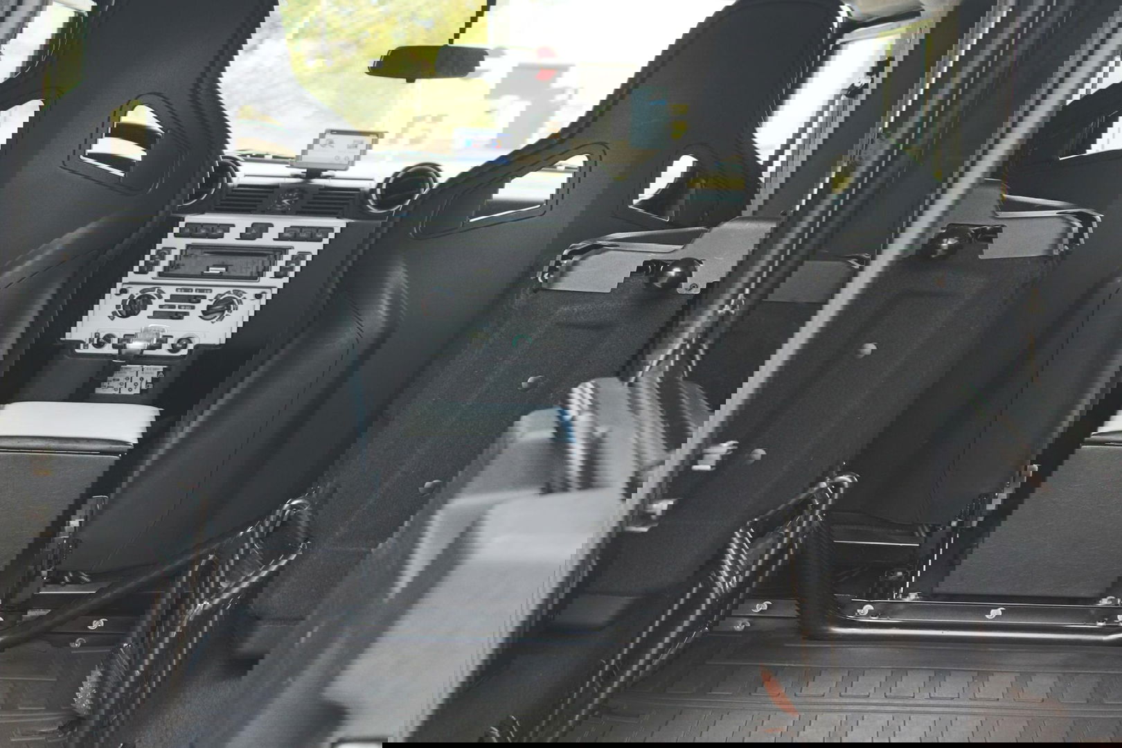 Land Rover Defender 2.4 TD 90 SW SVX 60th Anniversary „De Uiver” Special incl. Full Opties