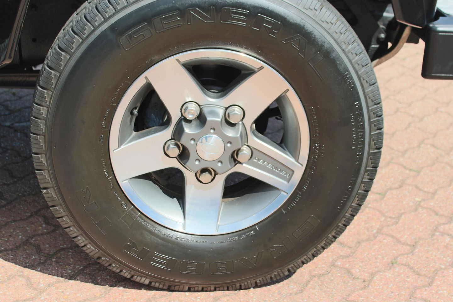 Land Rover Defender 2.4 TD 90 SW SVX 60th Anniversary „De Uiver” Special incl. Full Opties