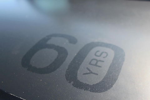 Land Rover Defender 2.4 TD 90 SW SVX 60th Anniversary „De Uiver” Special incl. Full Opties