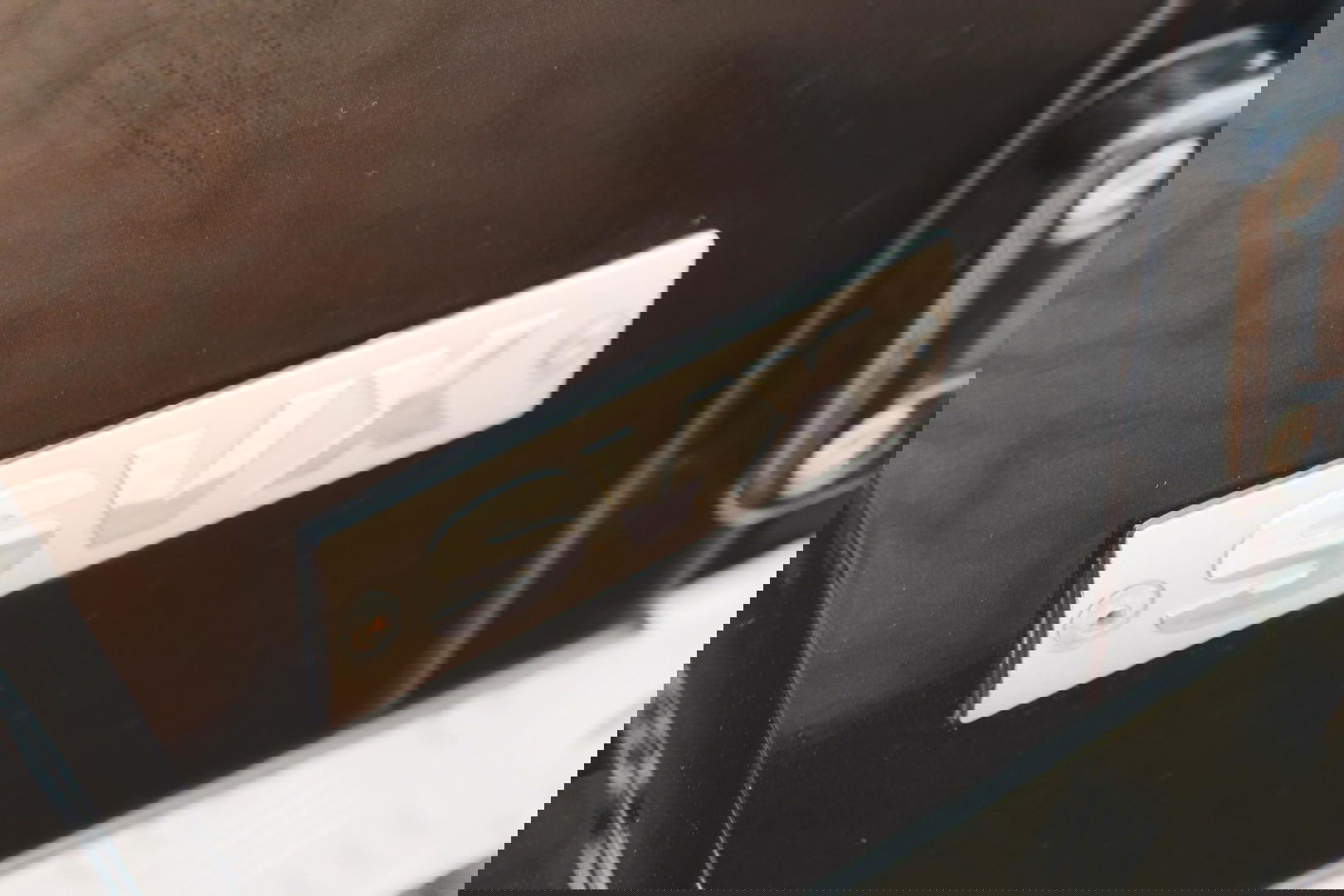 Land Rover Defender 2.4 TD 90 SW SVX 60th Anniversary „De Uiver” Special incl. Full Opties