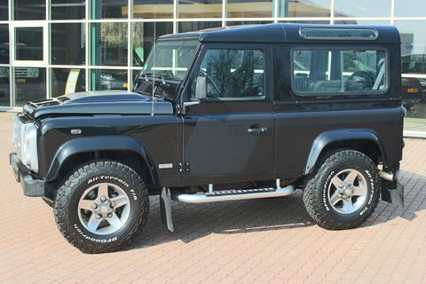 Land Rover Defender 2.4 TD 90 SW SVX 60th Anniversary „De Uiver” Special incl. Full Opties