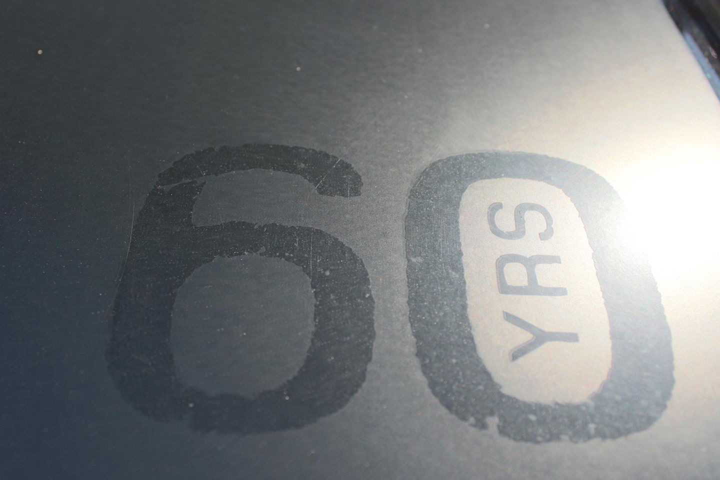 Land Rover Defender 2.4 TD 90 SW SVX 60th Anniversary „De Uiver” Special incl. Full Opties