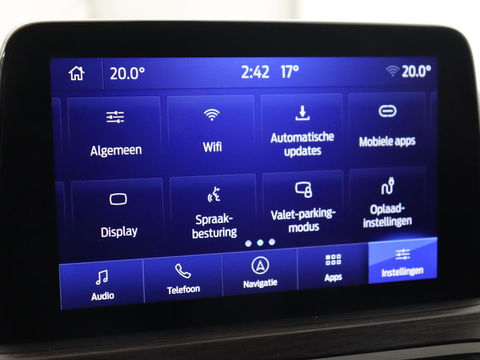 Ford Kuga 2.5 PHEV Vignale | Head-Up | Trekhaak | Adaptive cruise | Leder | 360 Camera | Stoelverwarming | Digital Cockpit | Carplay | Dodehoek detectie | Navigatie | Keyless | Achterbankverwarming | Plug In